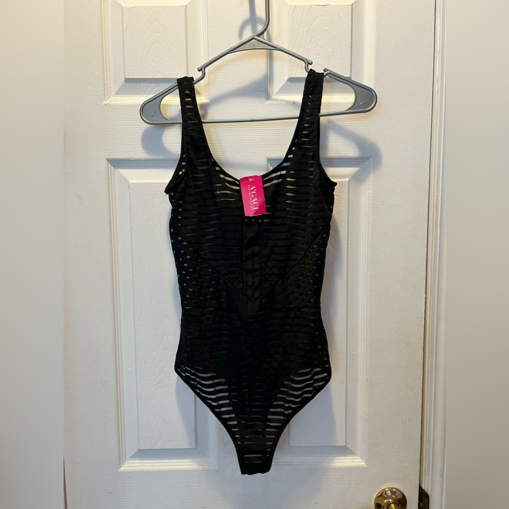 A’GACI large nwt bodysuit